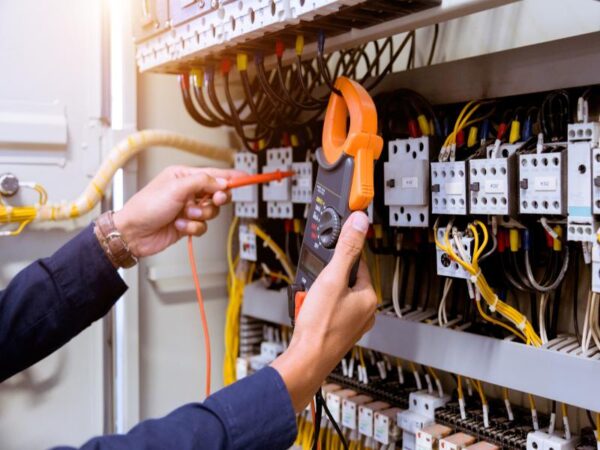 Who's the One Electrician I Can Trust for Service in Troy, MI?
